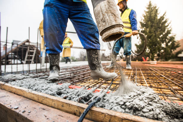 Best Concrete Leveling Services  in Bolivar, MO